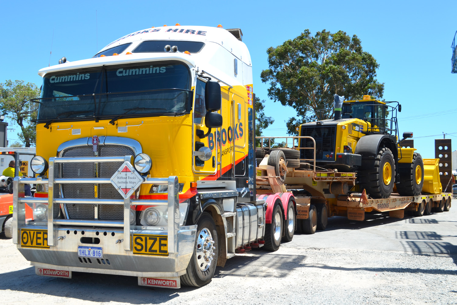 Kenworth Loaded Up Brooks Transport