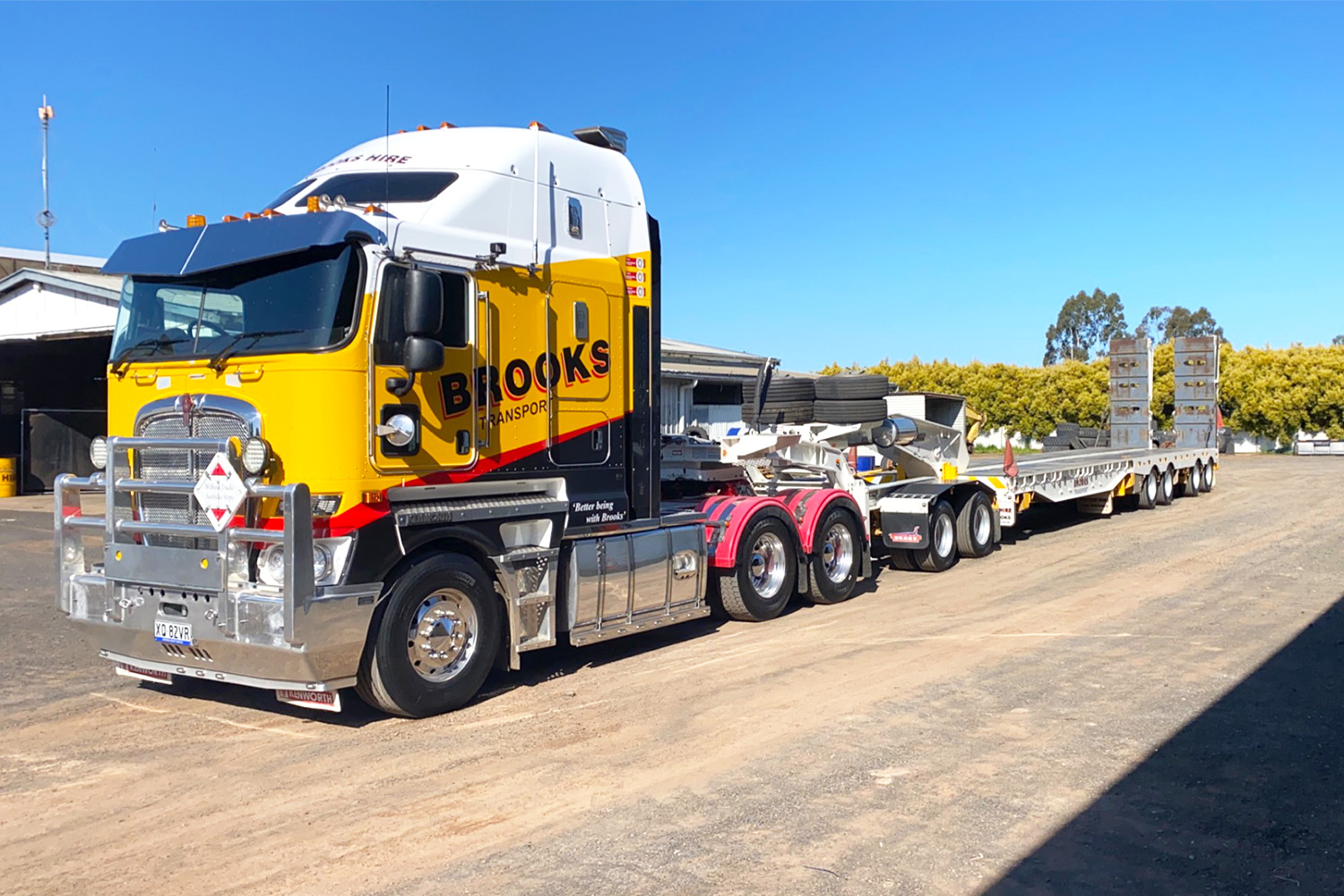 TRUCKING IN PARADISE! | Brooks Transport