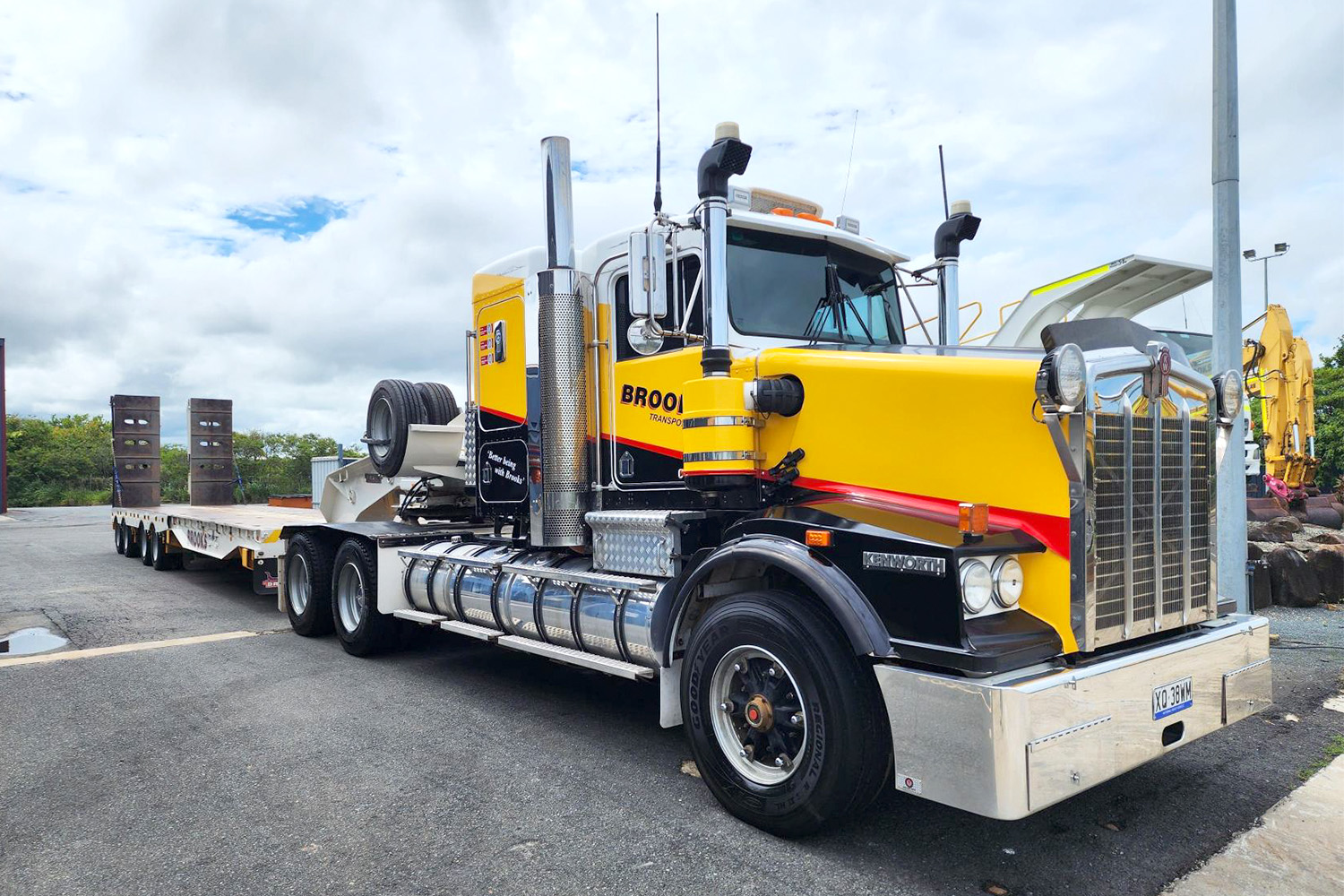 NOW THAT'S A TRUCK! Brooks Transport