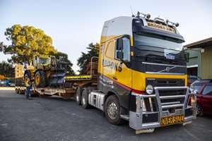 BT-Loader-02-FB.jpg BT-Loader-02-FB.jpg